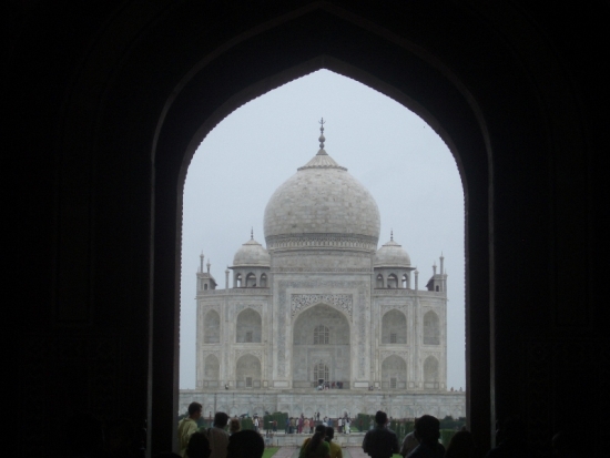 Framing the Taj I